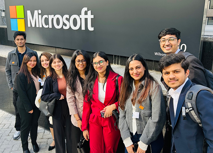 CC_exploration_Microsoft_733x528 Students posing in front of Microsoft logo