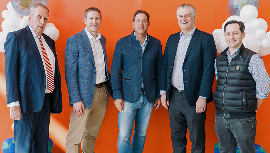 James Jordan, Chris Paulus, Gregg Wallace, Jerome Ryan and Seth Forman posing after the competition