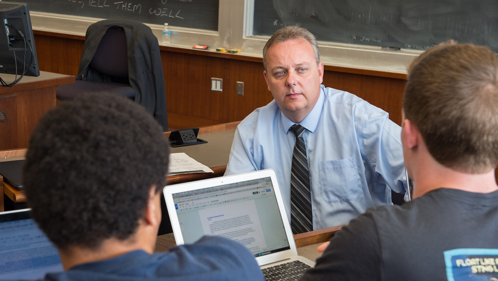 Ken Walsleben meeting with students