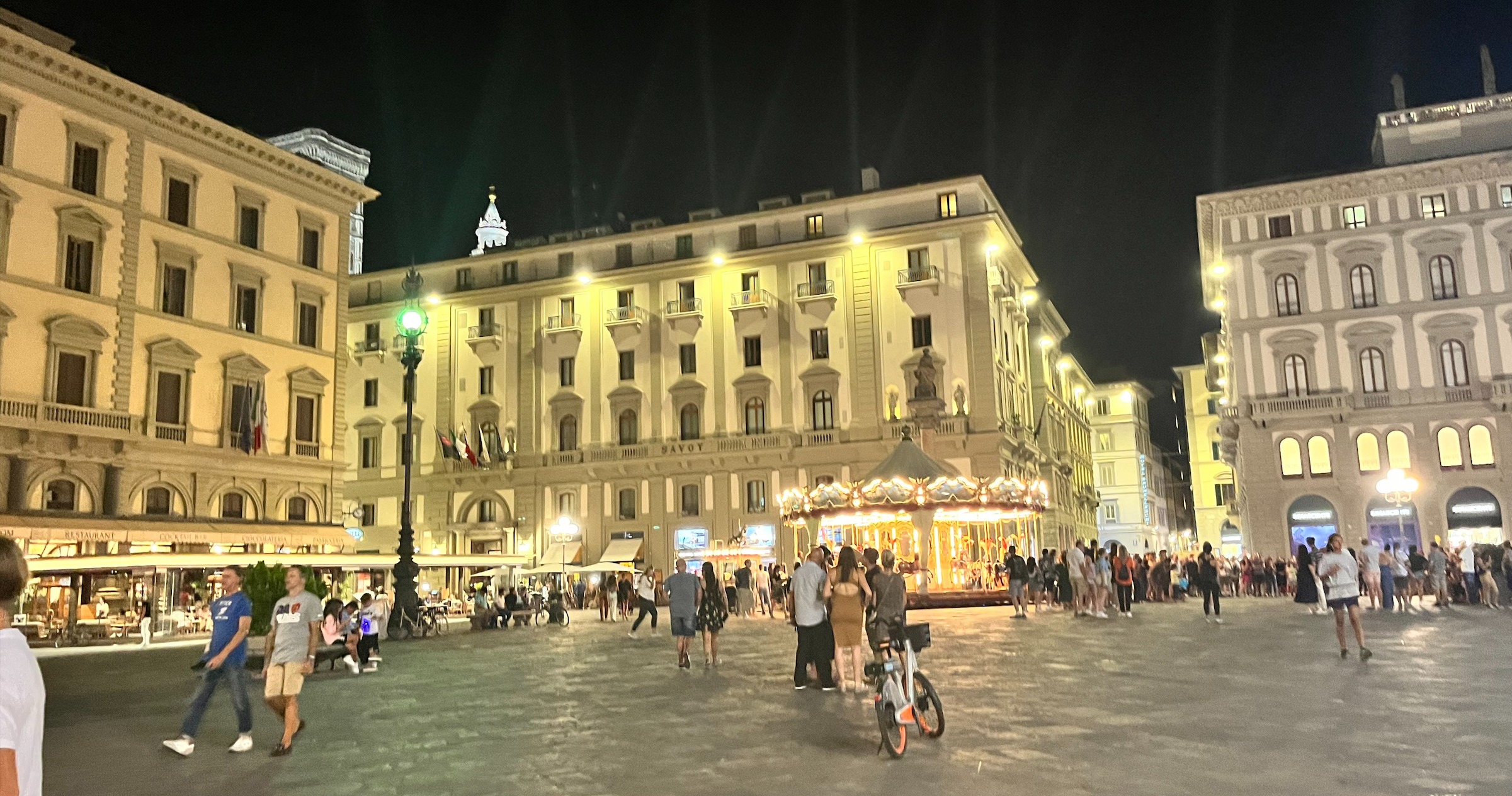 Florence square at night