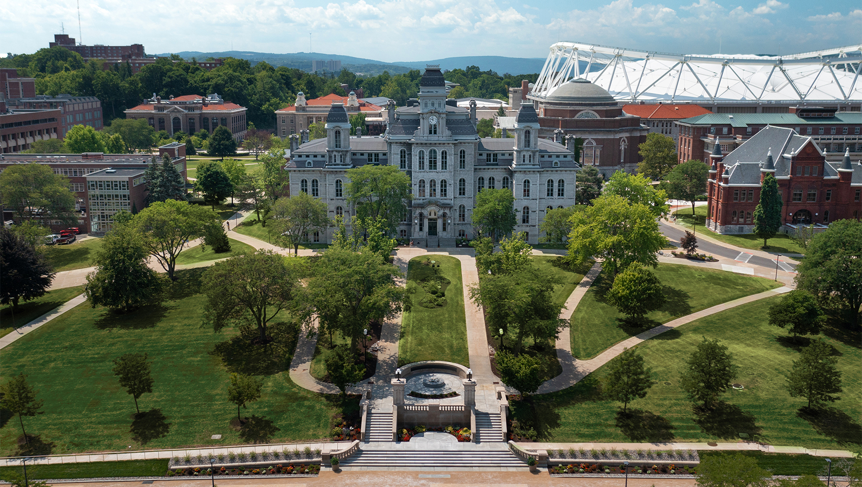 Drone photo of Syracuse University campus
