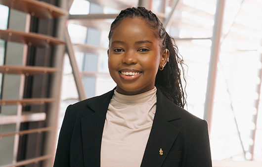 Emma Njue